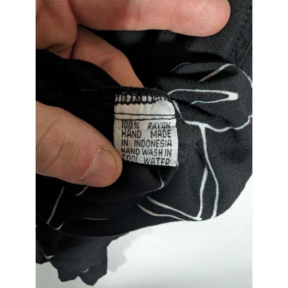 Vintage Tugu Black Sea Turtle Rayon Button Down Shirt XXL One Size - Picture 5 of 8